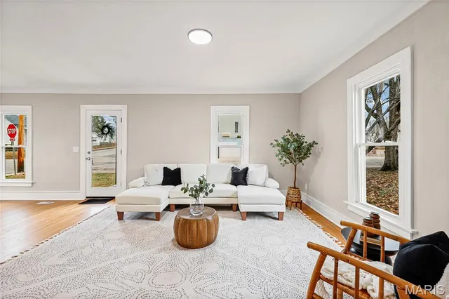 $289,900 | 328 North 2nd Street, Festus, MO 63028