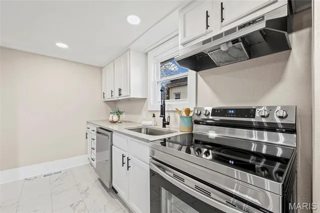 $289,900 | 328 North 2nd Street, Festus, MO 63028