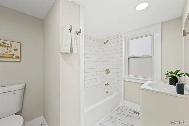 $289,900 | 328 North 2nd Street, Festus, MO 63028