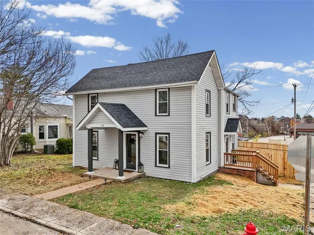 $289,900 | 328 North 2nd Street, Festus, MO 63028