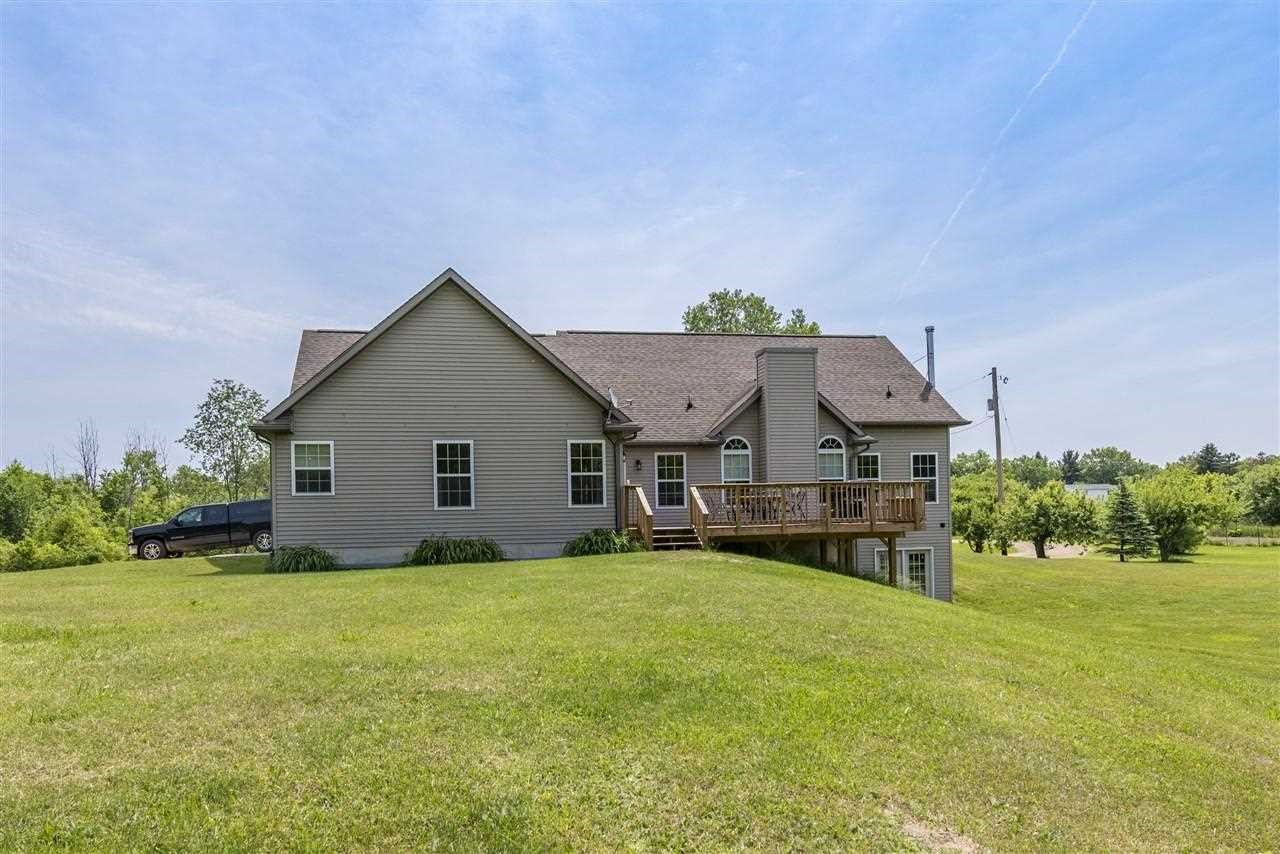 13850 Shaftsburg Road Perry, MI 48872 - Photo 40 of 94 21454472-39.JPG