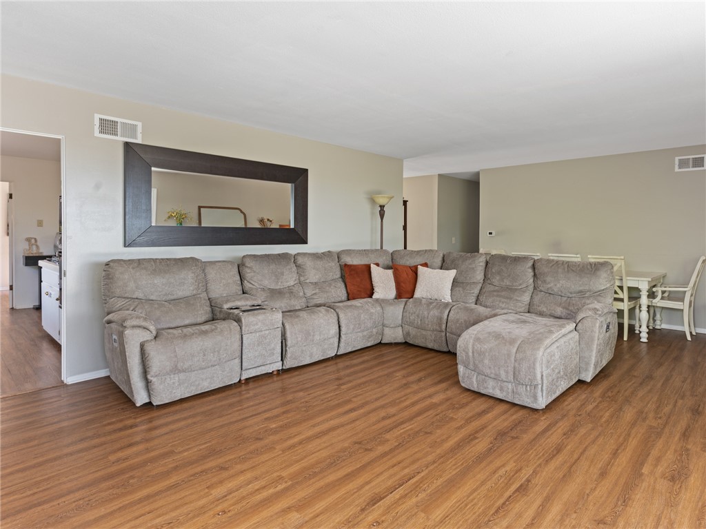 28031 Acana Road Rancho Palos Verdes, CA 90275 - Photo 12 of 38