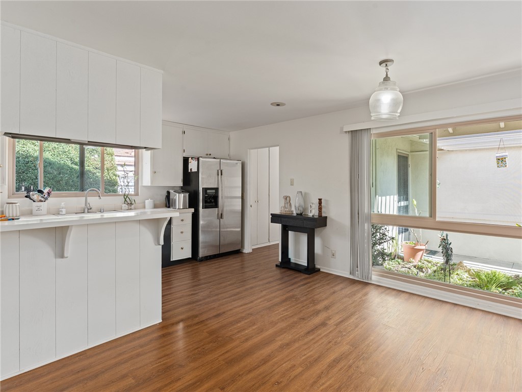 28031 Acana Road Rancho Palos Verdes, CA 90275 - Photo 4 of 38