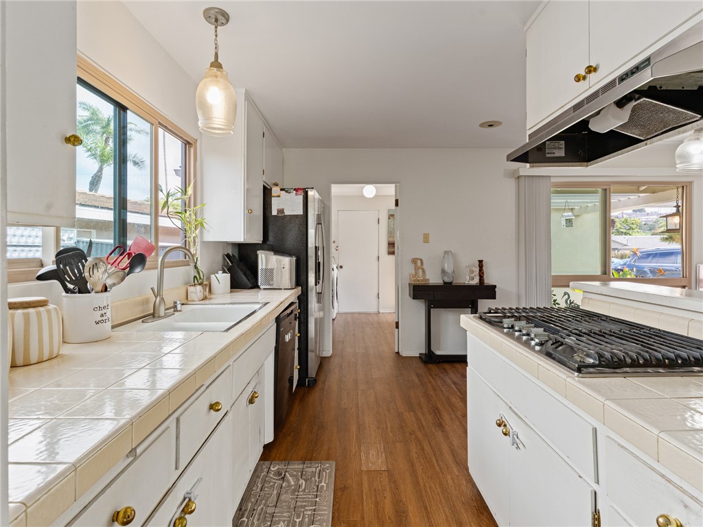 28031 Acana Road Rancho Palos Verdes, CA 90275 - Photo 9 of 38