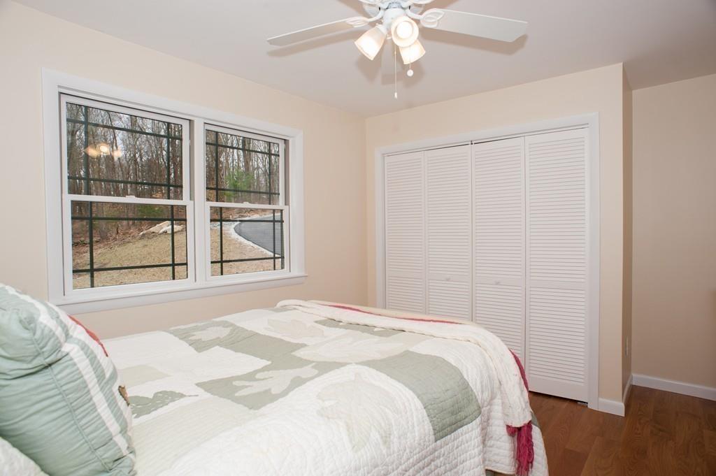274 Cooper Road Northbridge, MA 01534 - Photo 19 of 37