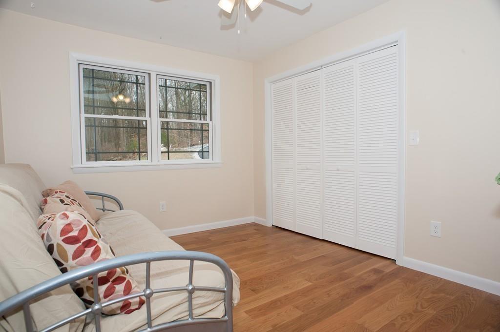 274 Cooper Road Northbridge, MA 01534 - Photo 21 of 37
