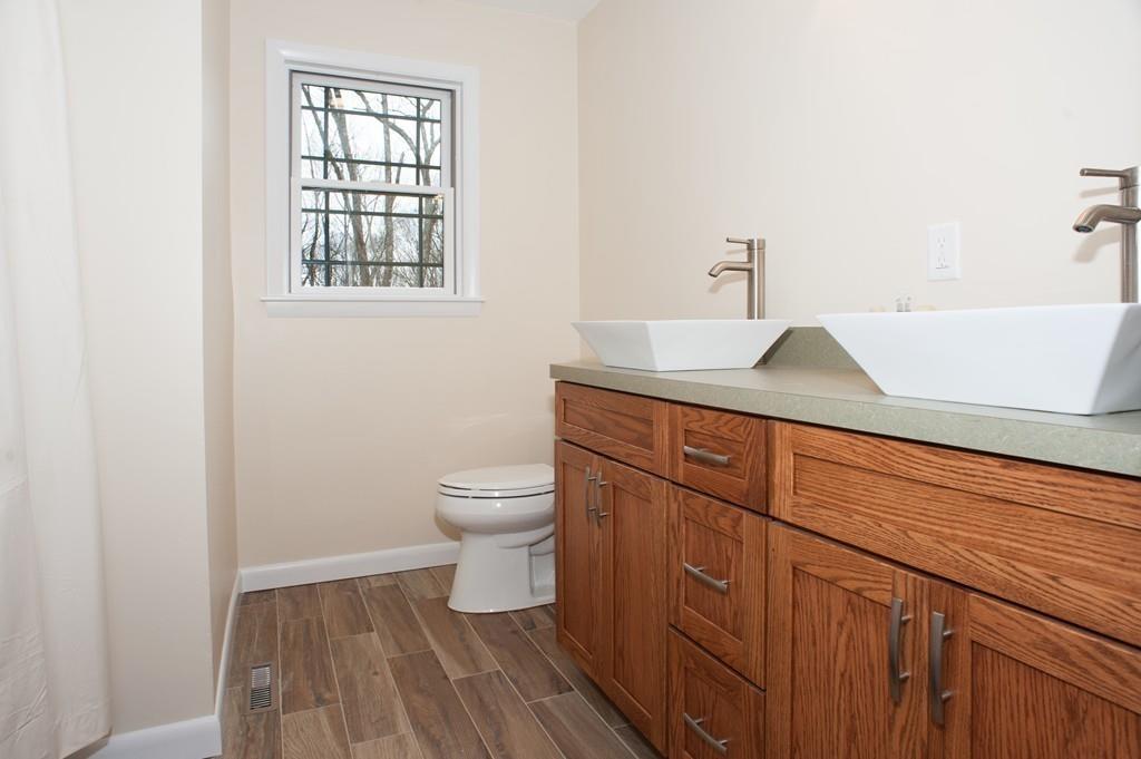 274 Cooper Road Northbridge, MA 01534 - Photo 23 of 37