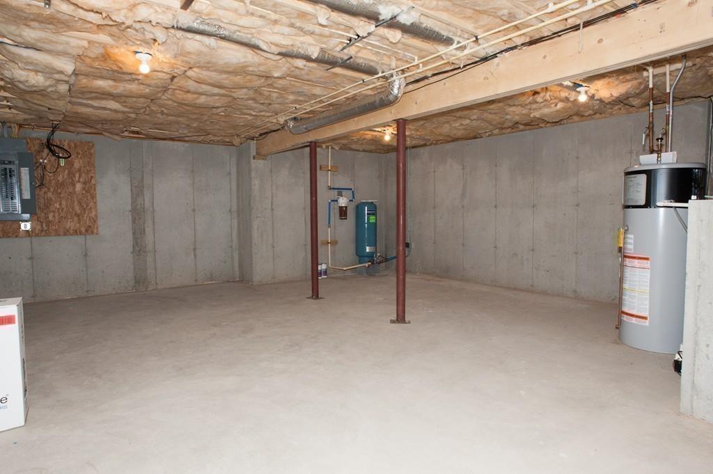 274 Cooper Road Northbridge, MA 01534 - Photo 30 of 37