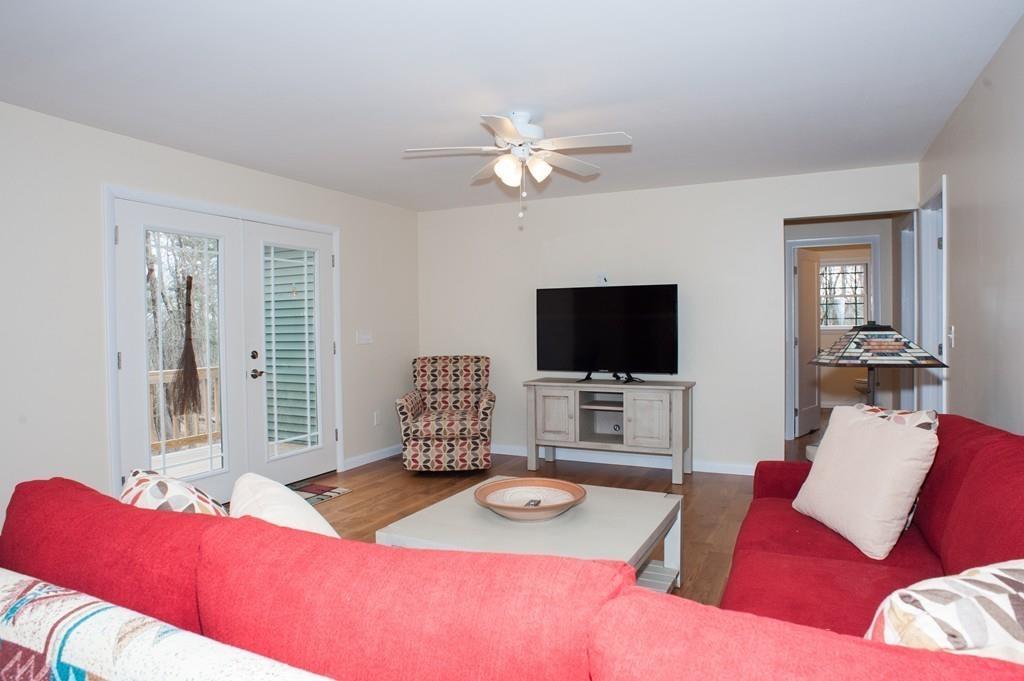 274 Cooper Road Northbridge, MA 01534 - Photo 7 of 37