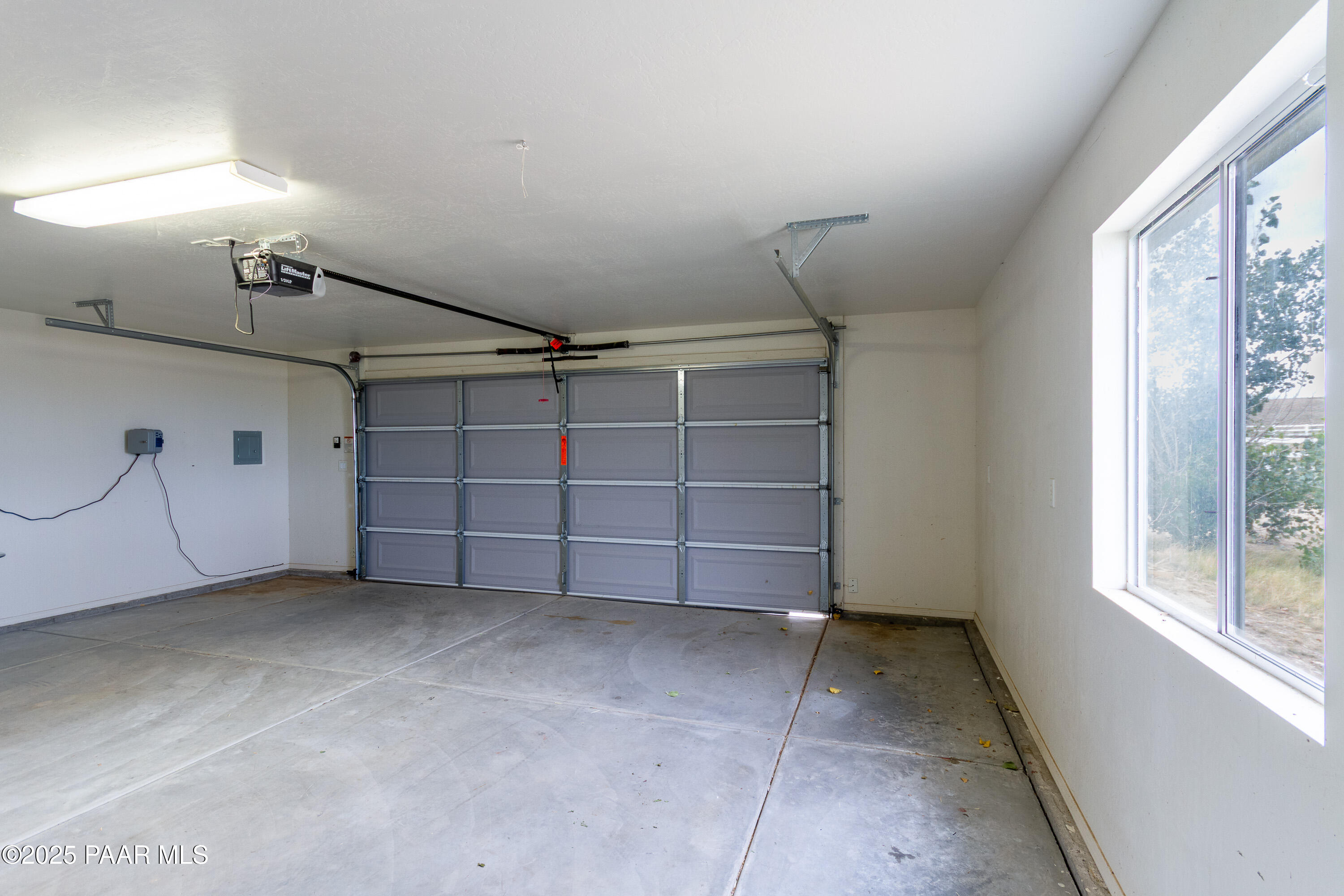 2695 West Owl Hill Road Chino Valley, AZ 86323 - Photo 14 of 47 Interior Owl Hill-25