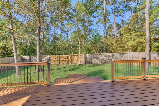 $399,500 | 147 North Wynnoak Circle, The Woodlands, TX 77382
