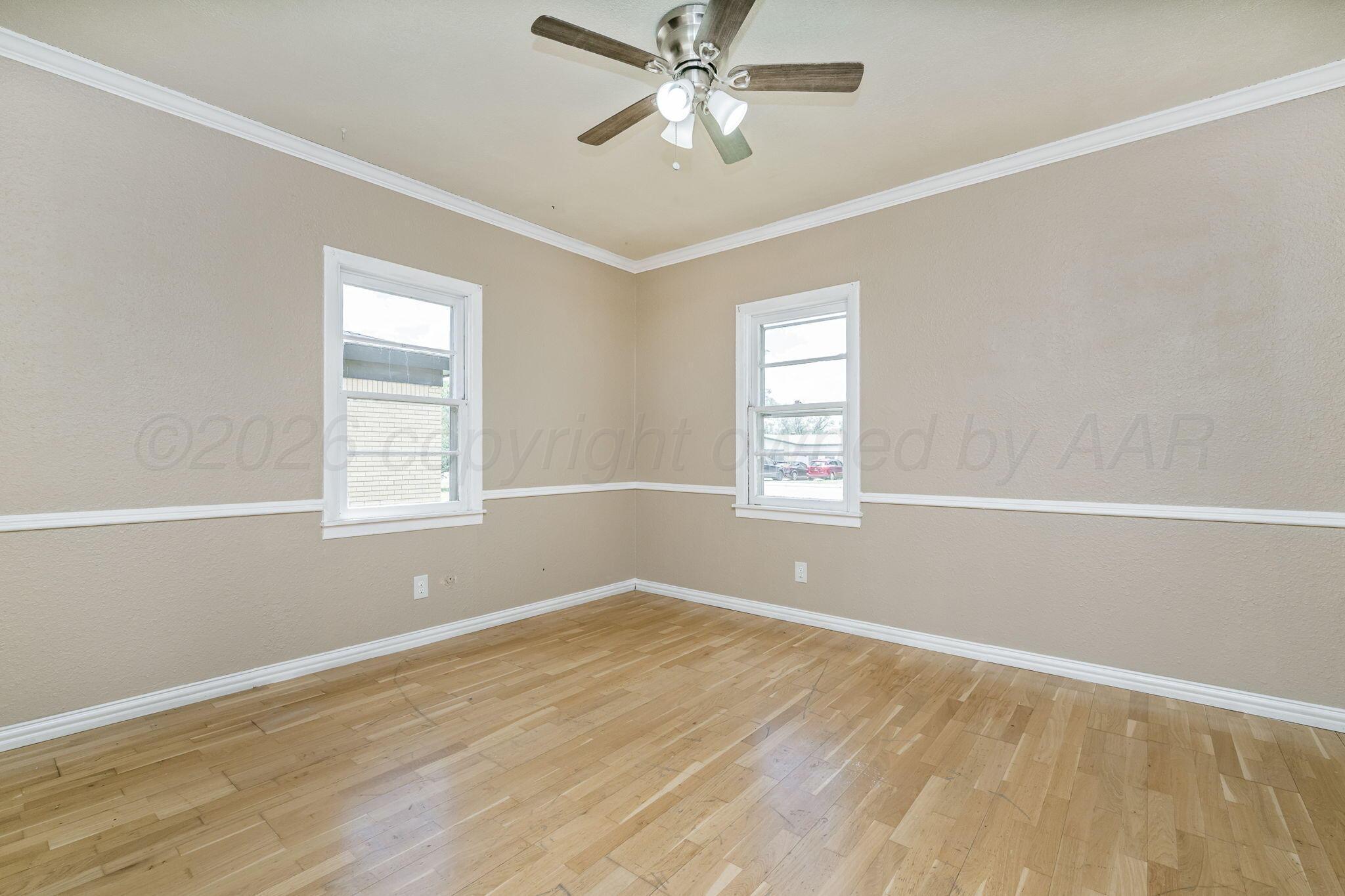 4203 South Bonham Street Amarillo, TX 79110 - Photo 13 of 17 4203 S Bonham St 15