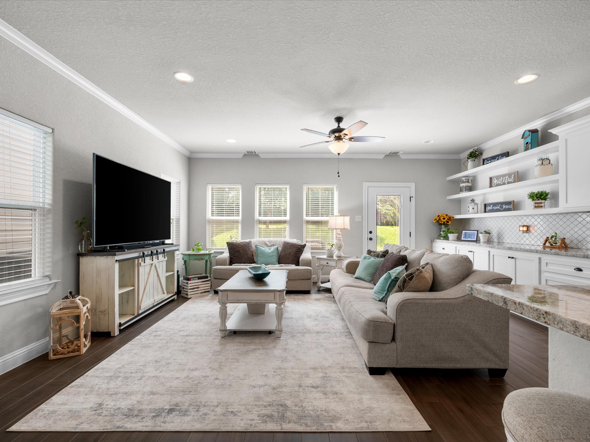 254 Capetown Montgomery, TX 77356 - Photo 4 of 40