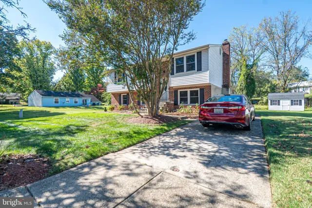 a house view with a garden space