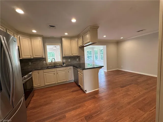 $2,200 | 5100 A Murray Road, Winston-Salem, NC 27106