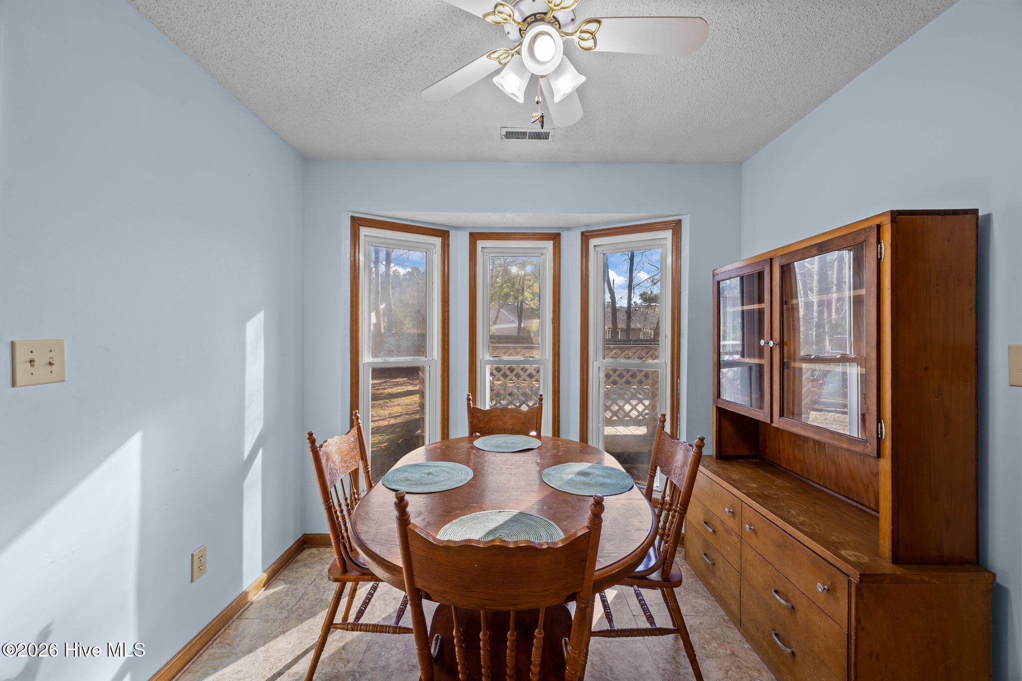 241 Sanders Lane Havelock, NC 28532 - Photo 12 of 33 26-web-or-mls-0C0A2226