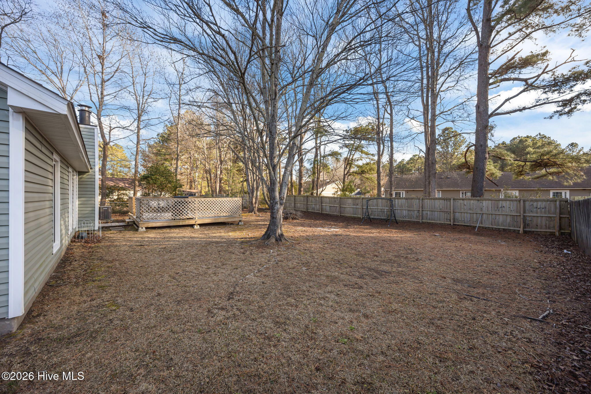 241 Sanders Lane Havelock, NC 28532 - Photo 3 of 33 36-web-or-mls-0C0A2256