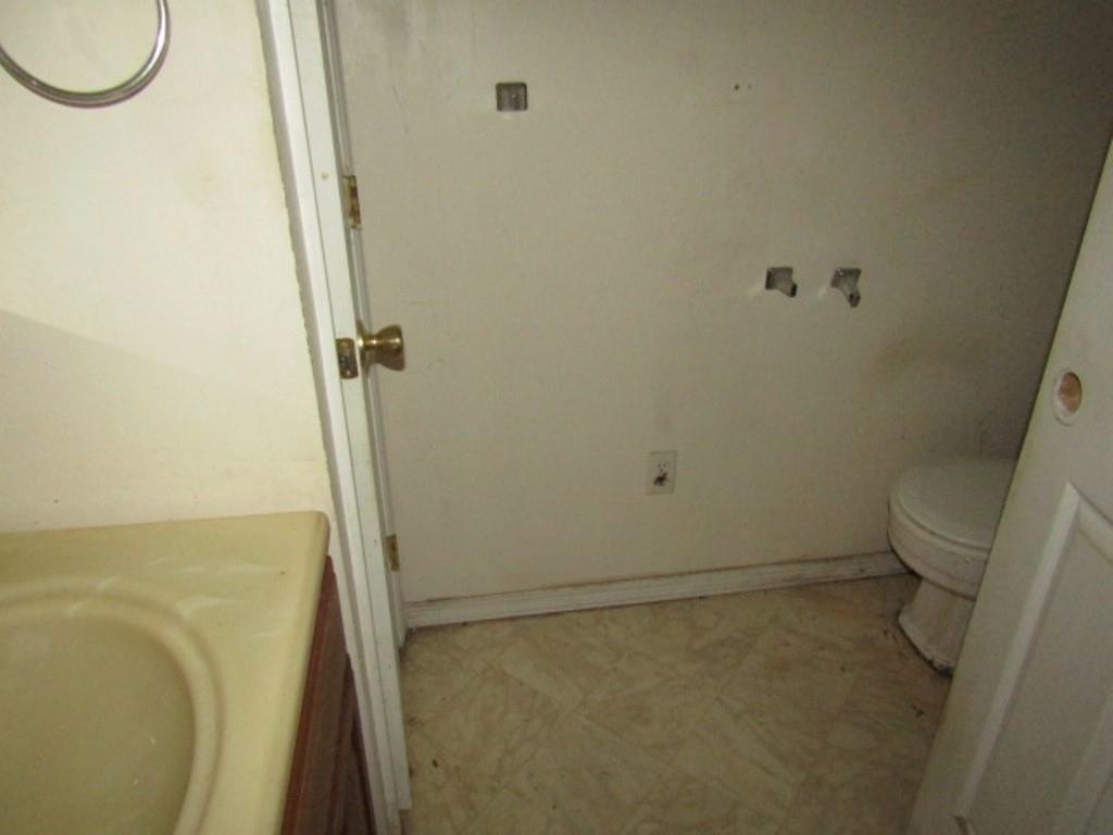 533 Ehman Avenue Baden, PA 15005 - Photo 23 of 27