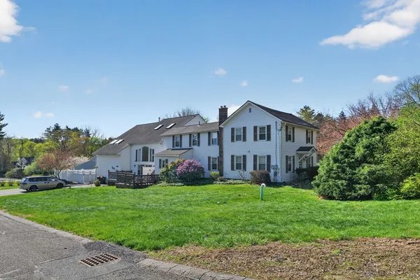 $625,000 | 67 Amherst Road, Unit 67, South Hadley, MA 01075