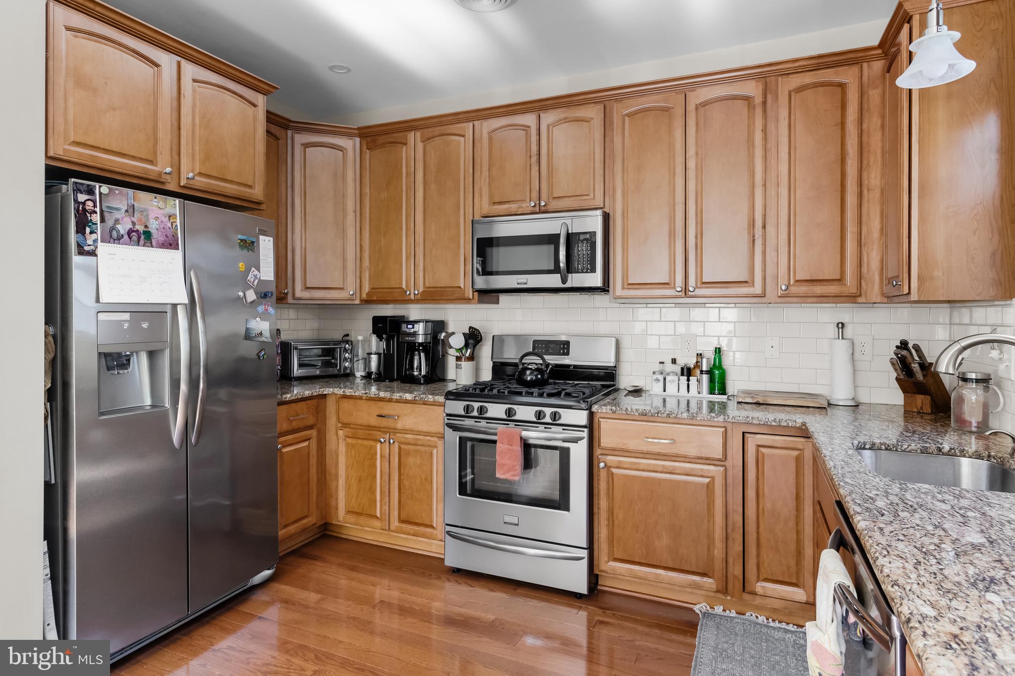 6504 Riverfront Drive Palmyra, NJ 08065 - Photo 16 of 34