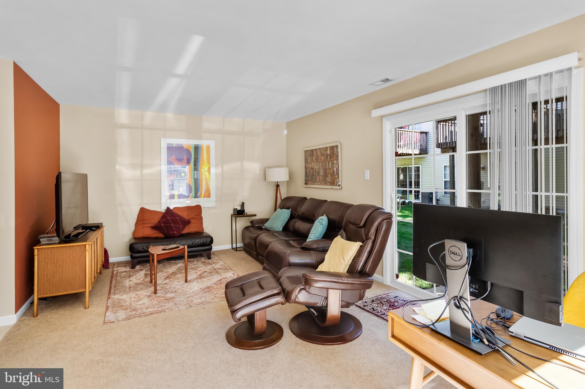 6504 Riverfront Drive Palmyra, NJ 08065 - Photo 5 of 34