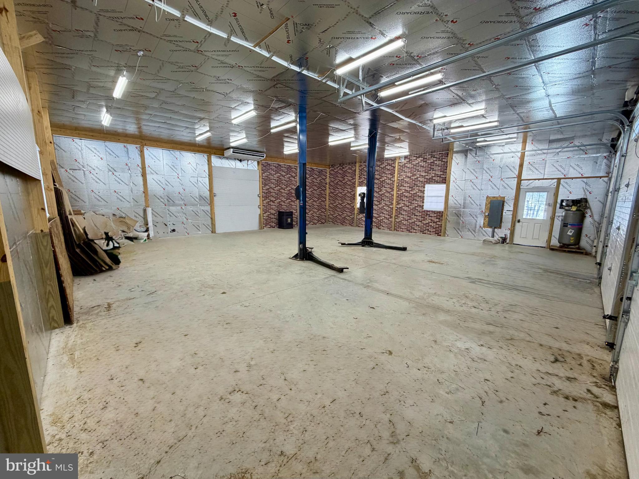 292 West Richardson Road Airville, PA 17302 - Photo 18 of 19 Spacious workshop with industrial potential.