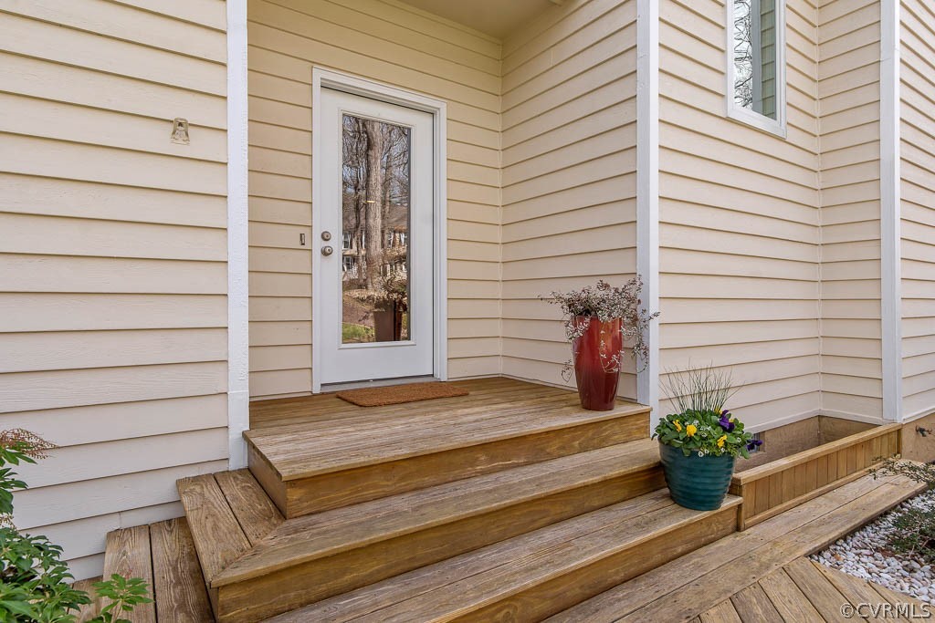 5711 North Chase Road Midlothian, VA 23112 - Photo 3 of 41