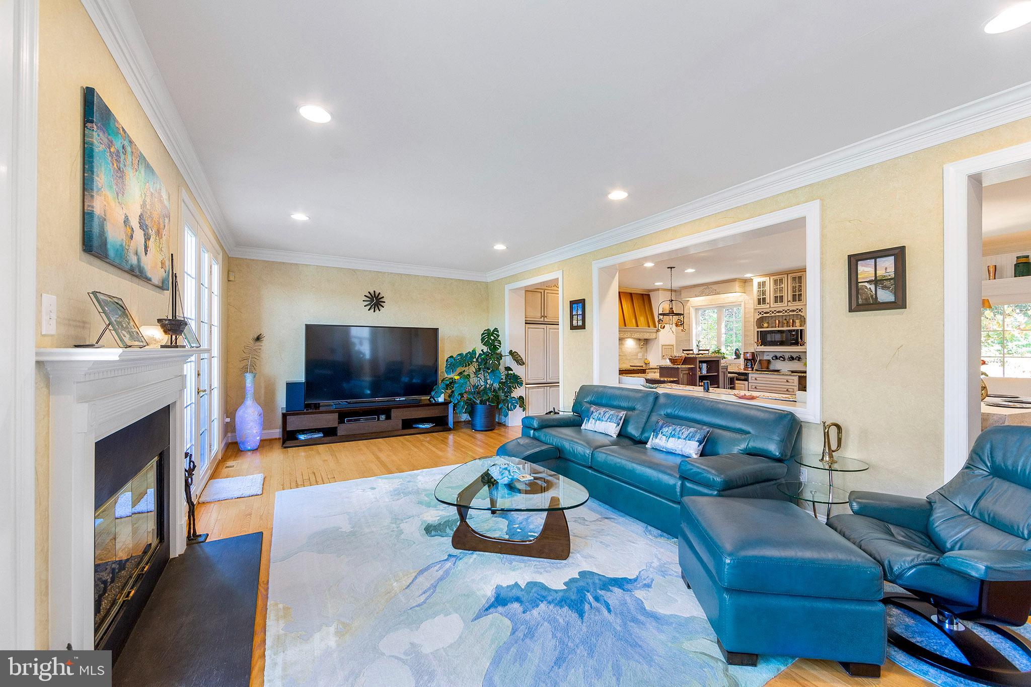 1454 Broad Run Road Landenberg, PA 19350 - Photo 3 of 28 Living room