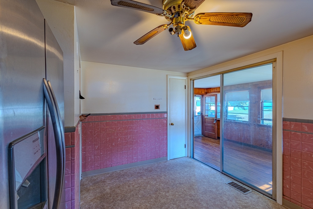 89 Hillcrest Road Waltham, MA 02451 - Photo 8 of 22