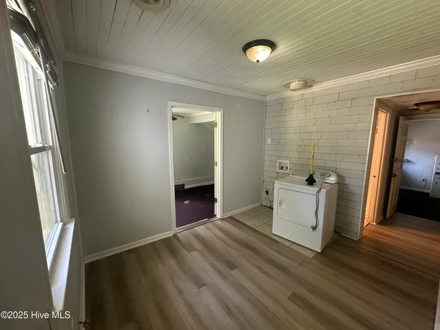 $335,000 | 335 Lullwater Drive, Wilmington, NC 28403