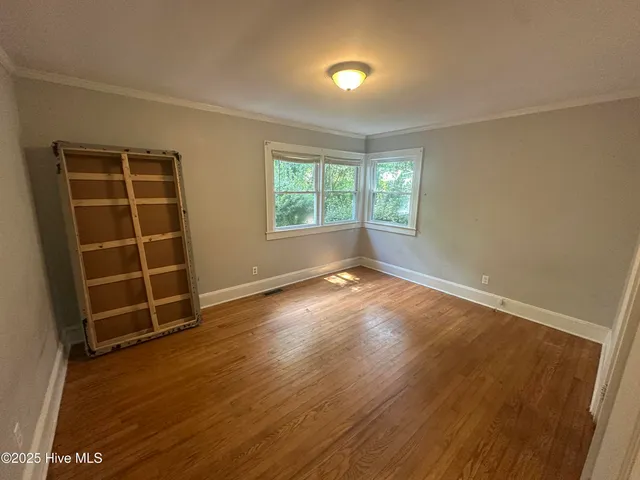 $335,000 | 335 Lullwater Drive, Wilmington, NC 28403