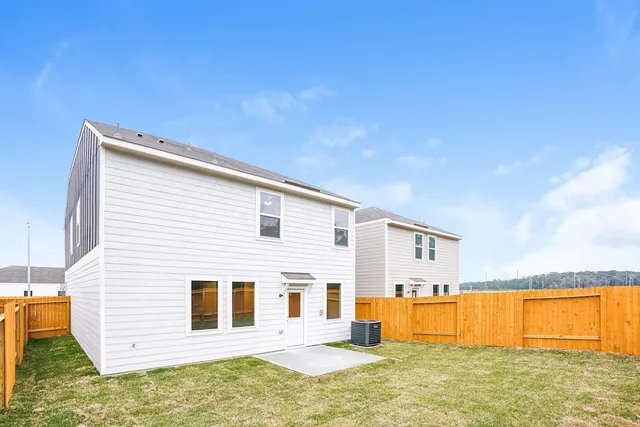 $2,449 | 8212 Sunberry Shadow Drive, Houston, TX 77016