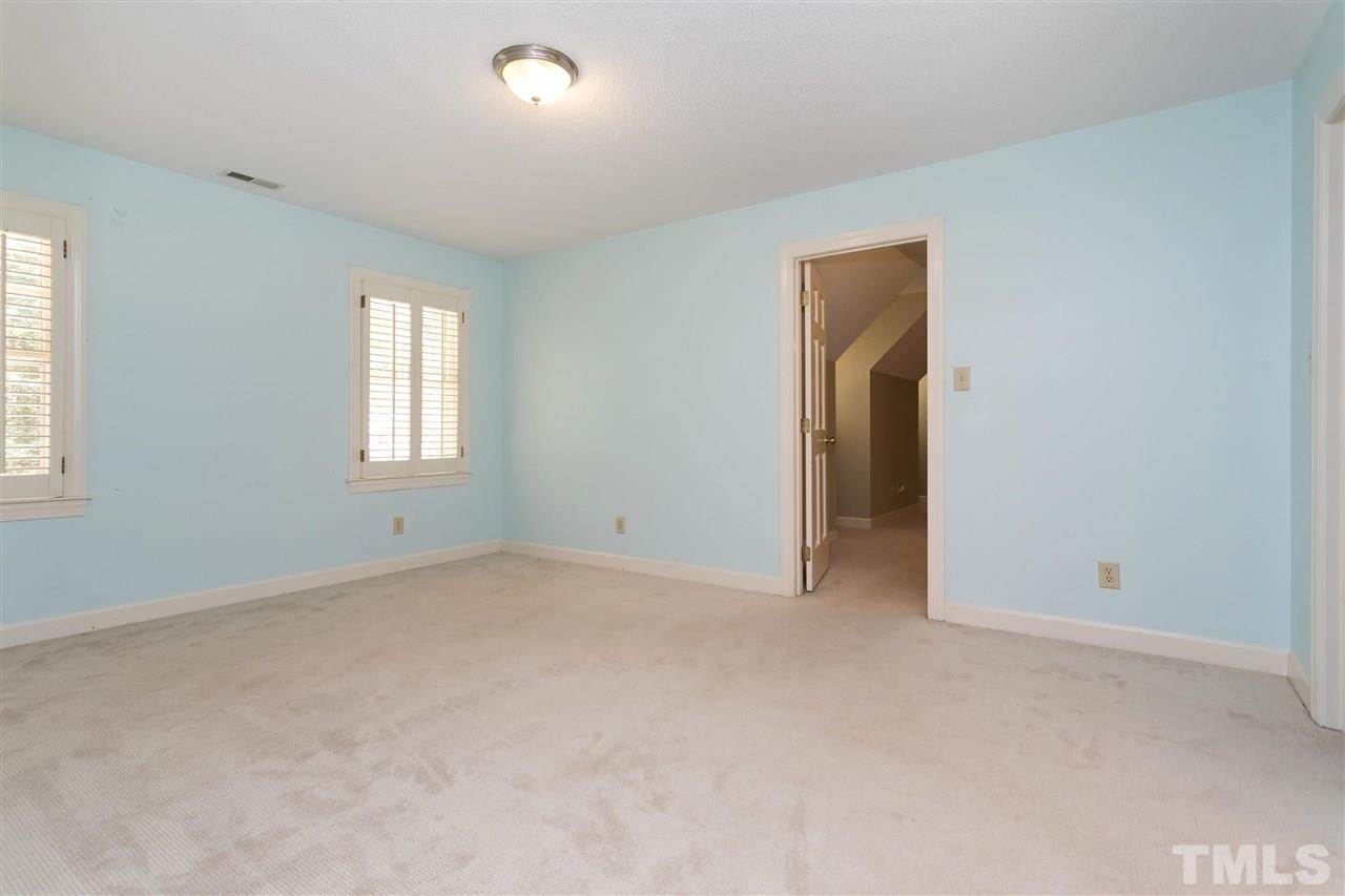 305 Queensferry Road Cary, NC 27511 - Photo 20 of 28 an empty room with windows and closet