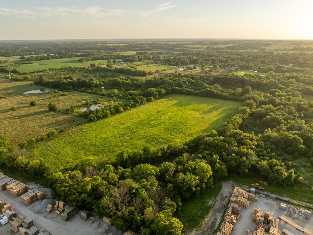 East 267th Road Harrisonville, MO 64701 - Photo 13 of 50