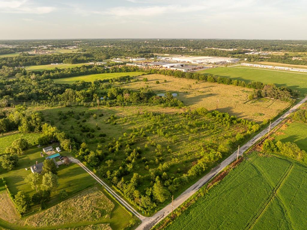 East 267th Road Harrisonville, MO 64701 - Photo 3 of 50