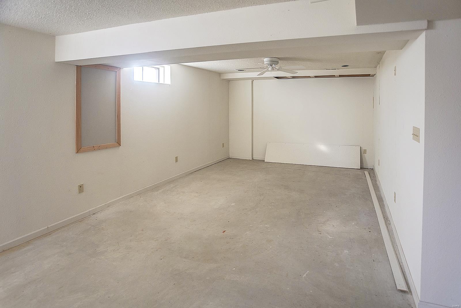 8201 Jefferson Road Belleville, IL 62221 - Photo 47 of 81