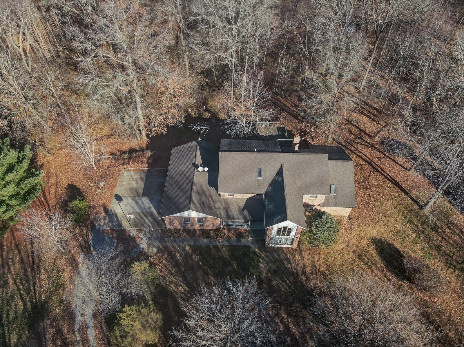 8201 Jefferson Road Belleville, IL 62221 - Photo 7 of 81