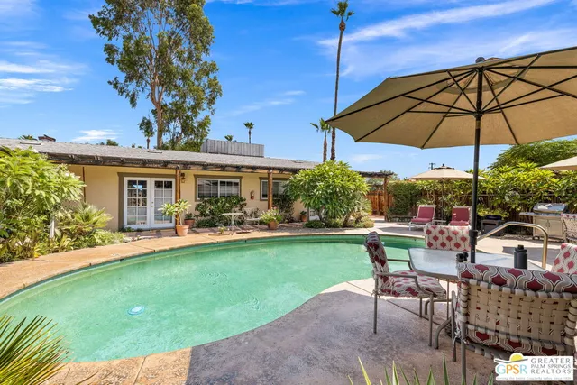 $1,400,000 | 587 South Calle Ajo, Palm Springs, CA 92264