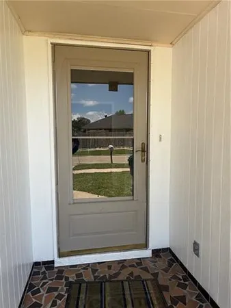 $2,500 | 4141 Loire Drive, Kenner, LA 70065