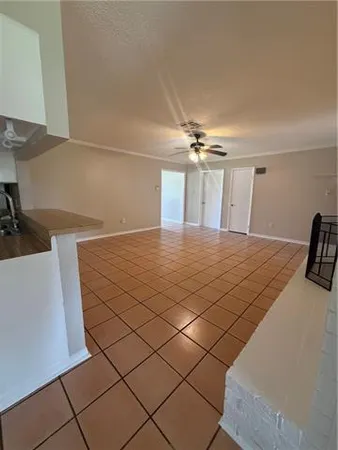 $2,500 | 4141 Loire Drive, Kenner, LA 70065