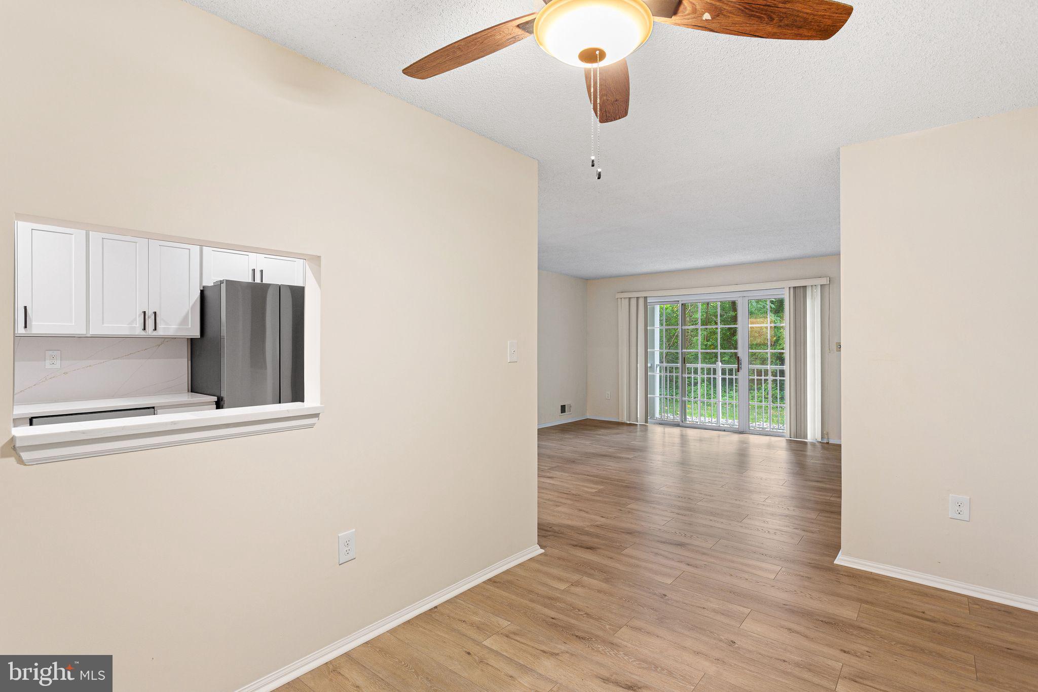 77 Cheverny Court Hamilton, NJ 08619 - Photo 9 of 30