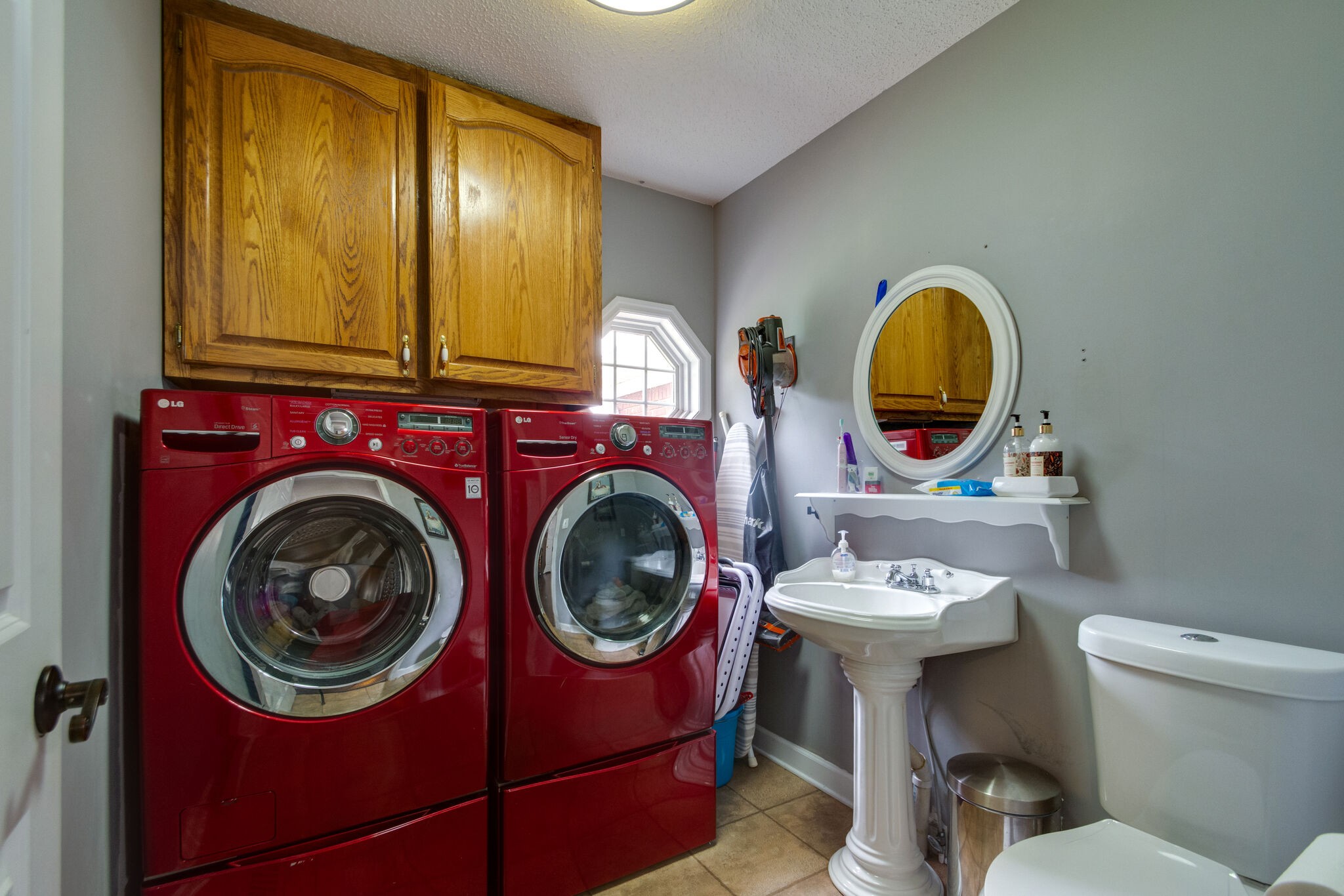 1155 Johnson Branch Road Pulaski, TN 38478 - Photo 18 of 45 a utility room with dryer and washer