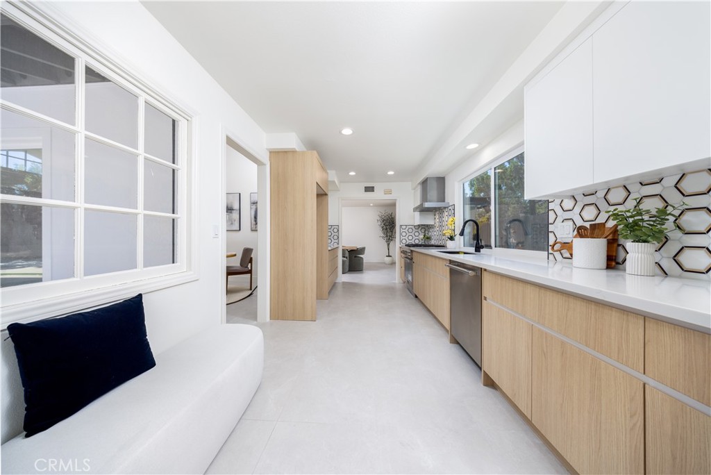 19421 Sierra Lago Road Irvine, CA 92603 - Photo 34 of 55