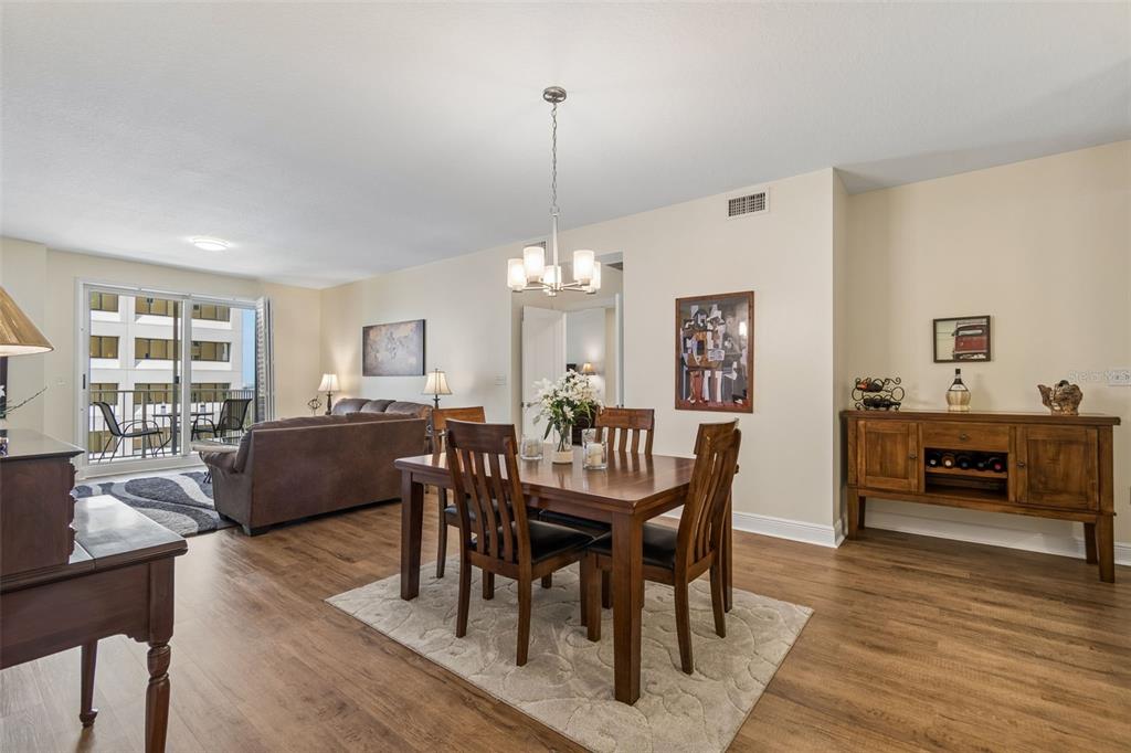 628 Cleveland Street, Unit 904 Clearwater, FL 33755 - Photo 14 of 49