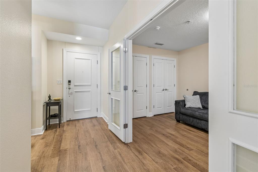 628 Cleveland Street, Unit 904 Clearwater, FL 33755 - Photo 18 of 49