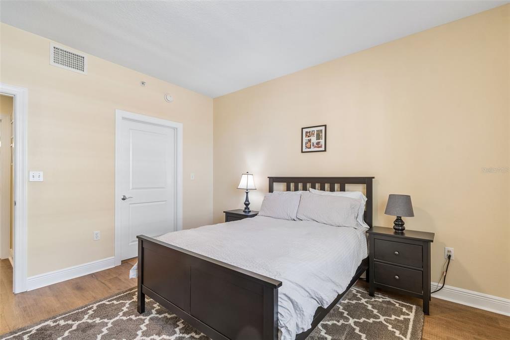 628 Cleveland Street, Unit 904 Clearwater, FL 33755 - Photo 22 of 49