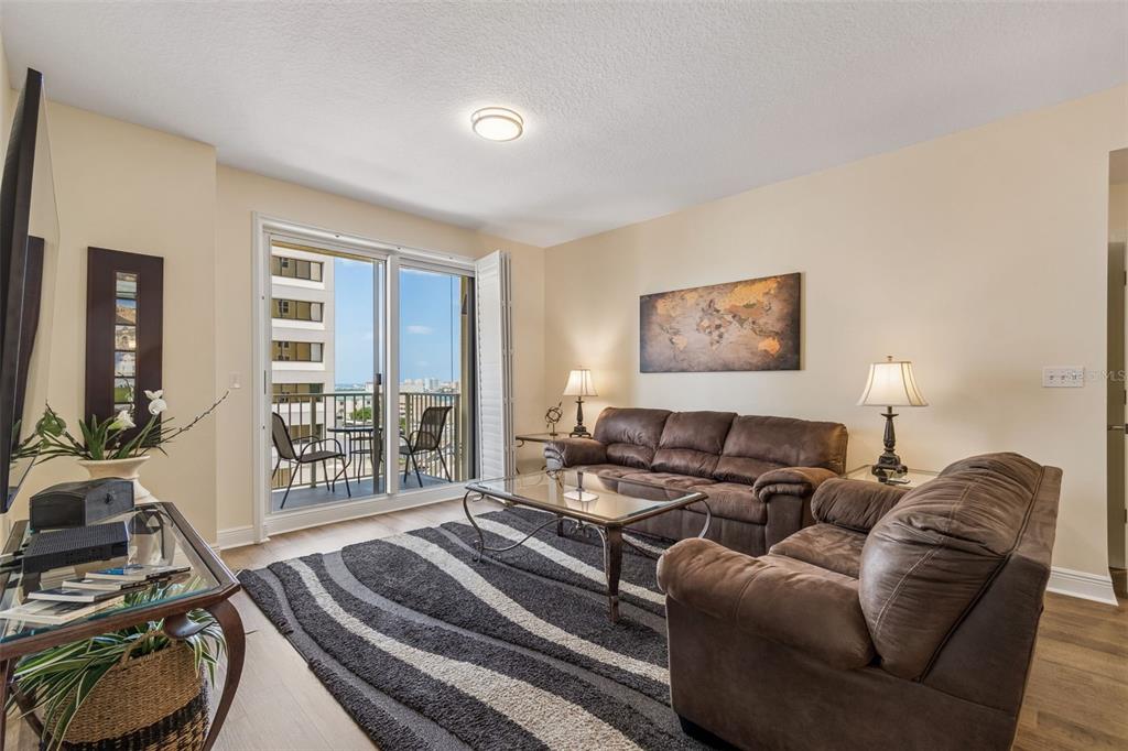 628 Cleveland Street, Unit 904 Clearwater, FL 33755 - Photo 6 of 49
