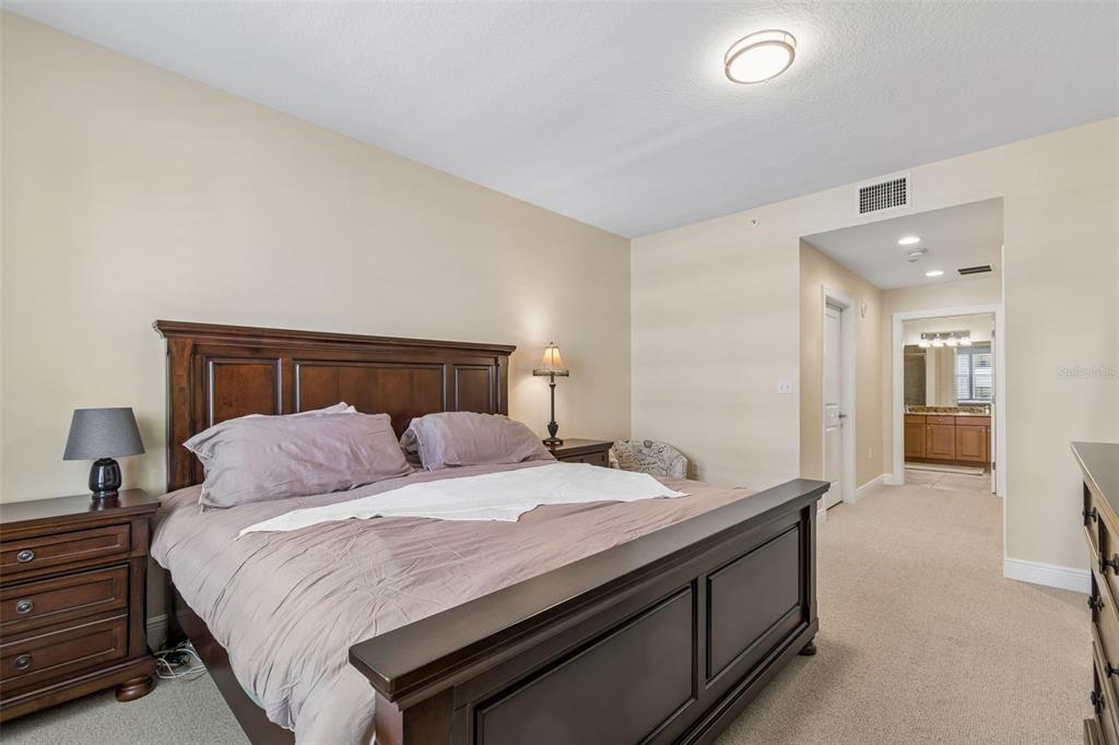 628 Cleveland Street, Unit 904 Clearwater, FL 33755 - Photo 7 of 49