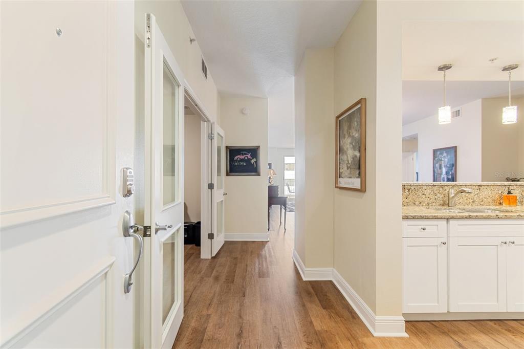 628 Cleveland Street, Unit 904 Clearwater, FL 33755 - Photo 8 of 49