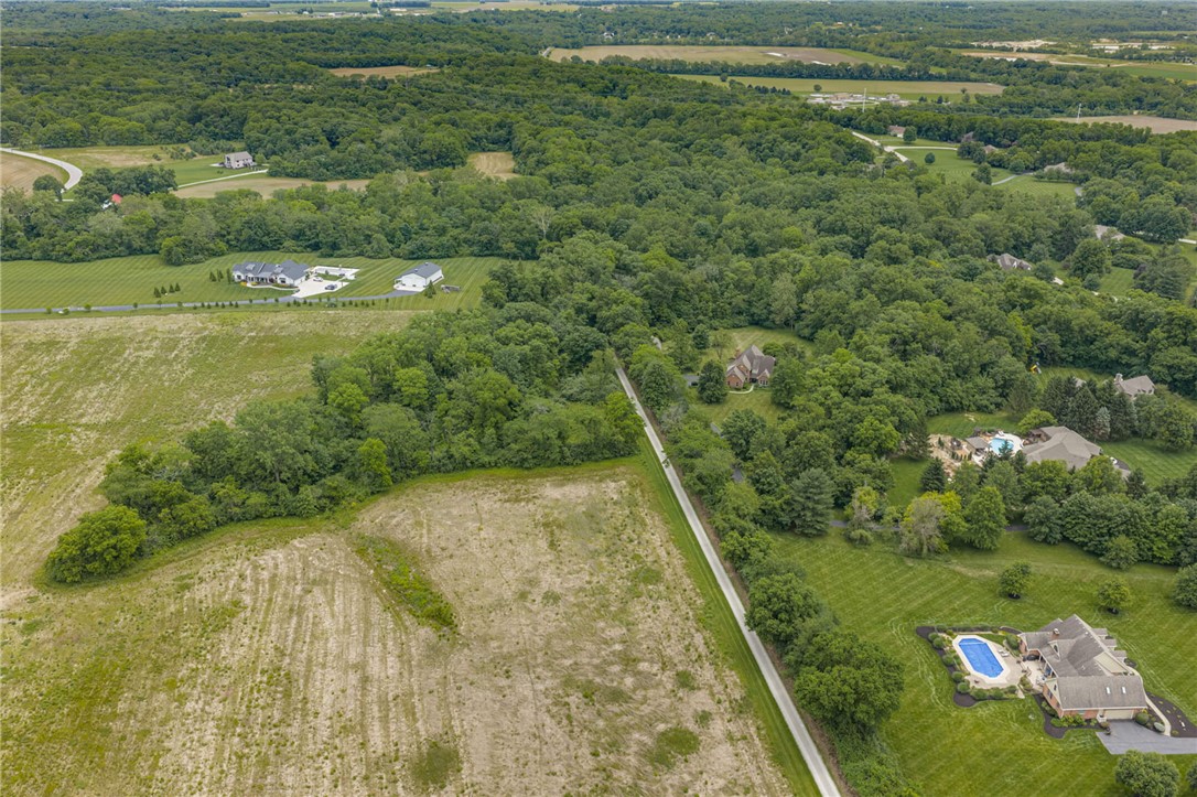 2735 Lower Bellbrook Road Spring Valley, OH 45370 - Photo 11 of 64